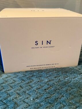 SIN Decorative Glass Bowls - Set/3